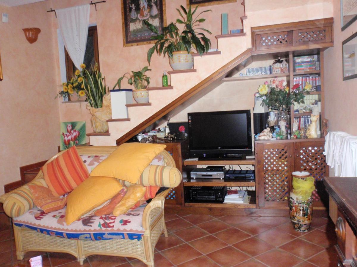 Paoline'S Suite In Villa Fiumicino Dış mekan fotoğraf